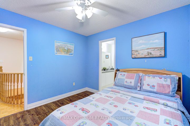 Photo 31 at 1466 Willowvale Gardens, East Credit, Mississauga