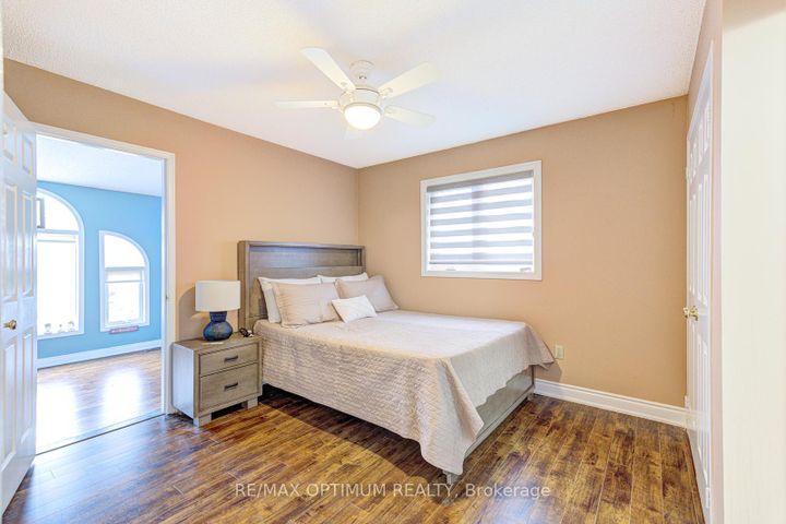 Photo 34 at 1466 Willowvale Gardens, East Credit, Mississauga