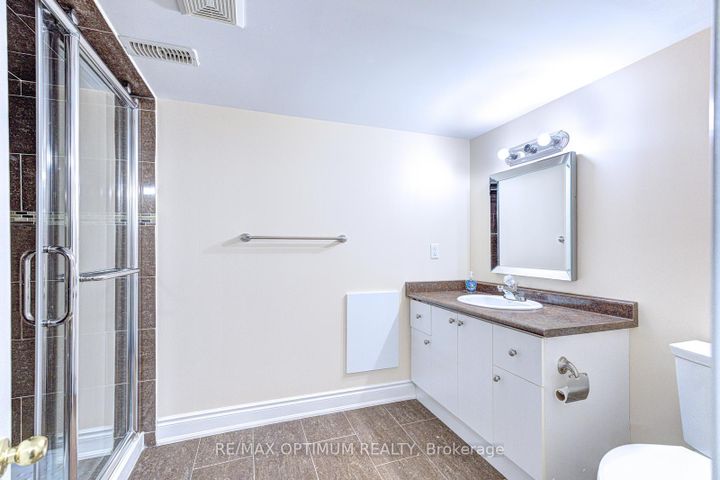 Photo 45 at 1466 Willowvale Gardens, East Credit, Mississauga