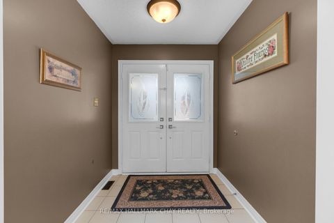 Photo 1 at 82 Bishop Drive, Ardagh, Barrie