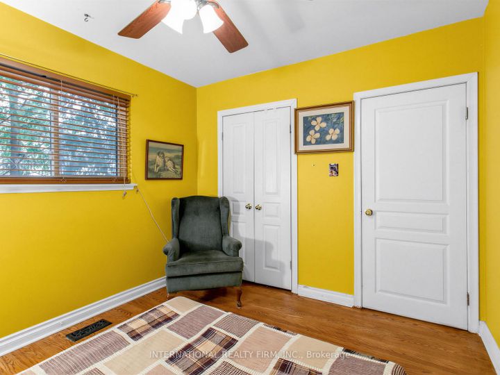 Photo 23 at 5 Castlebar Road, Queensway, Toronto