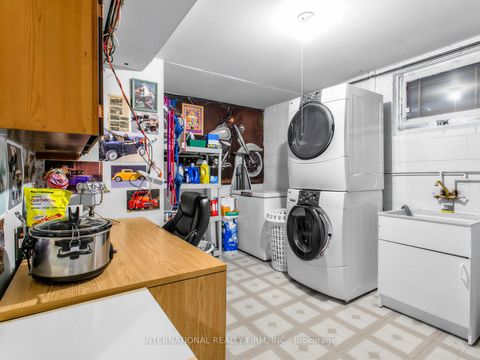 Photo 29 at 5 Castlebar Road, Queensway, Toronto