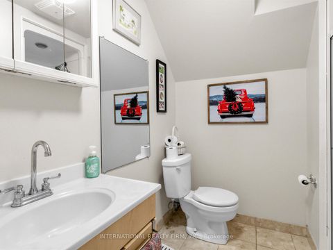 Photo 30 at 5 Castlebar Road, Queensway, Toronto