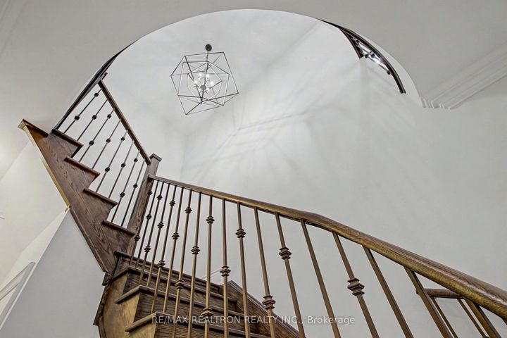 Photo 22 at 12 Hurst Avenue, Patterson, Vaughan