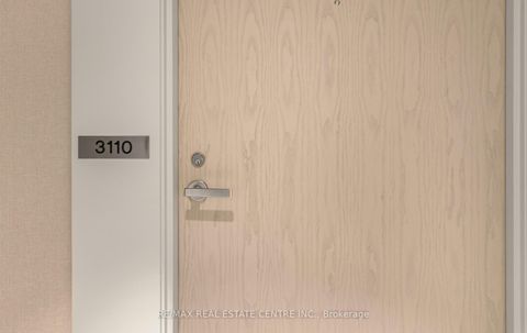 Photo 4 at 3110 - 138 Downes Street, Waterfront Communities C1, Toronto