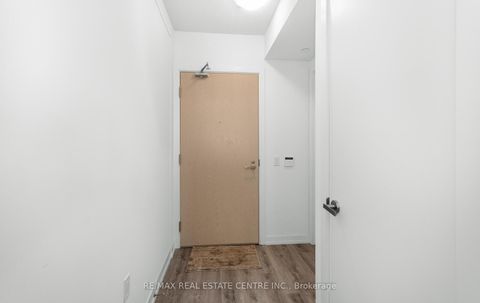 Photo 5 at 3110 - 138 Downes Street, Waterfront Communities C1, Toronto