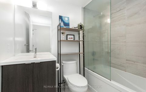 Photo 16 at 3110 - 138 Downes Street, Waterfront Communities C1, Toronto