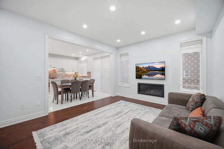 Photo 9 at 11 Sinatra Street, Wellington North, Brampton