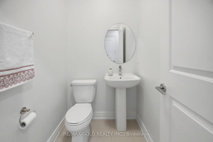 Photo 14 at 11 Sinatra Street, Wellington North, Brampton