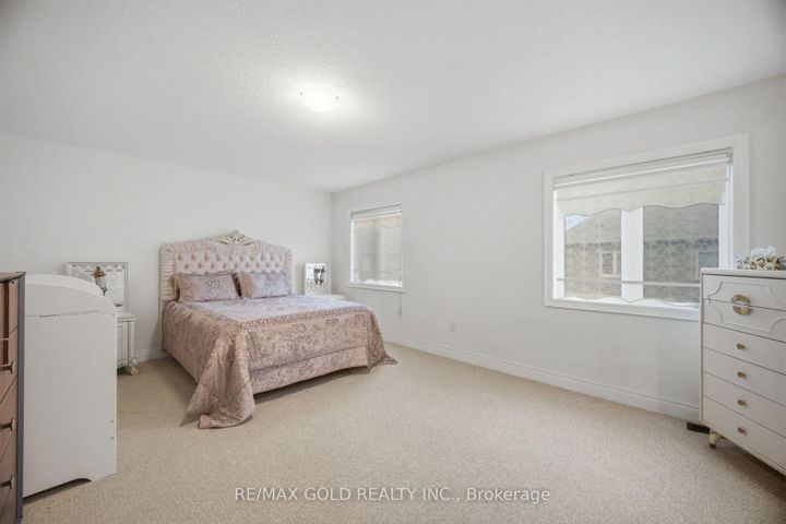 Photo 17 at 11 Sinatra Street, Wellington North, Brampton