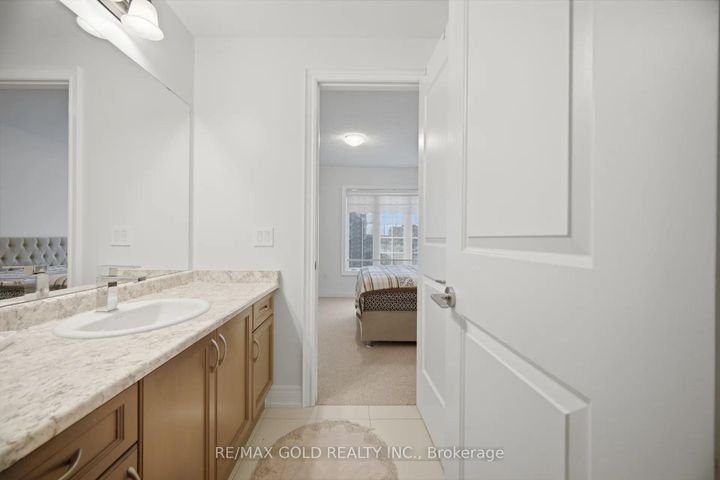 Photo 26 at 11 Sinatra Street, Wellington North, Brampton