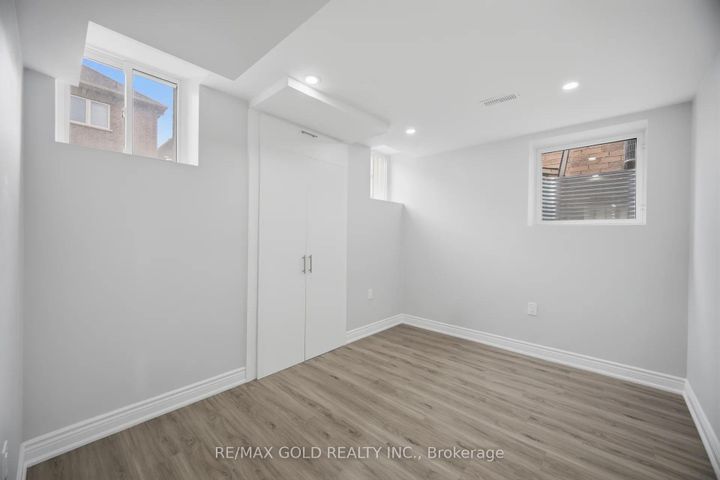 Photo 31 at 11 Sinatra Street, Wellington North, Brampton