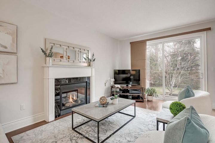 Photo 12 at 2263 Wuthering Heights Way, BC Bronte Creek, Oakville