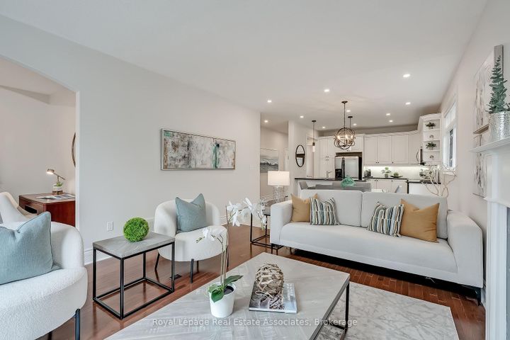 Photo 14 at 2263 Wuthering Heights Way, BC Bronte Creek, Oakville