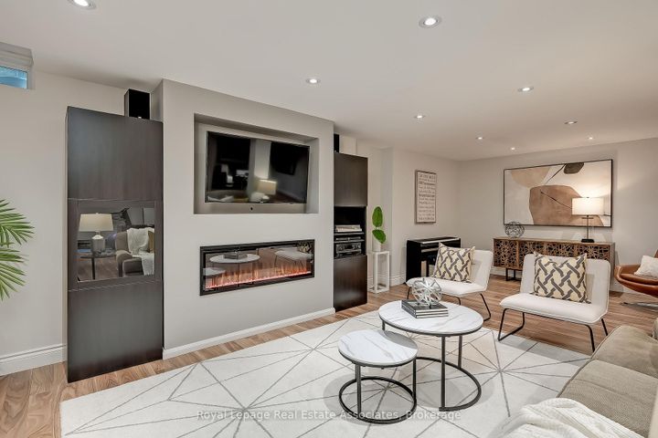 Photo 27 at 2263 Wuthering Heights Way, BC Bronte Creek, Oakville