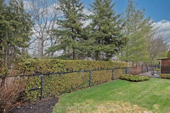 Photo 40 at 2263 Wuthering Heights Way, BC Bronte Creek, Oakville