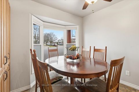 Photo 7 at 751 Bennett Crescent, Pinecrest, Oshawa