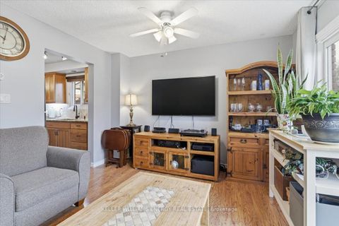 Photo 14 at 751 Bennett Crescent, Pinecrest, Oshawa