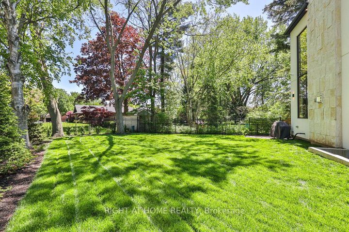 Photo 47 at 920 Calder Road, Clarkson, Mississauga