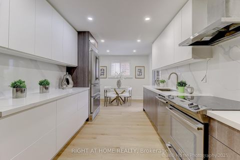 Photo 10 at 44 Beamsville Drive, Steeles, Toronto