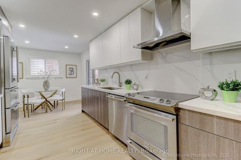 Photo 11 at 44 Beamsville Drive, Steeles, Toronto