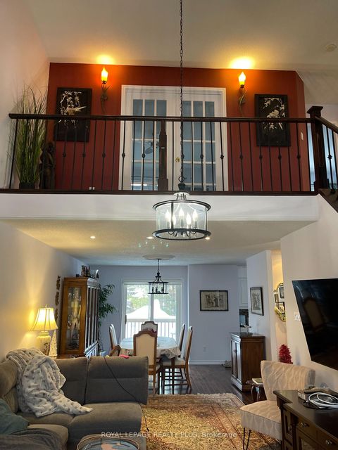 Photo 1 at 12 - 358 Little Avenue, Painswick North, Barrie