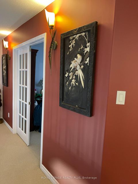 Photo 10 at 12 - 358 Little Avenue, Painswick North, Barrie