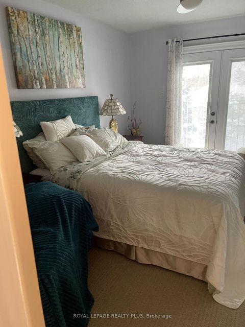 Photo 14 at 12 - 358 Little Avenue, Painswick North, Barrie