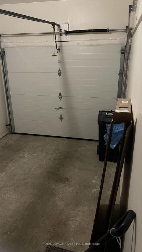 Photo 20 at 12 - 358 Little Avenue, Painswick North, Barrie