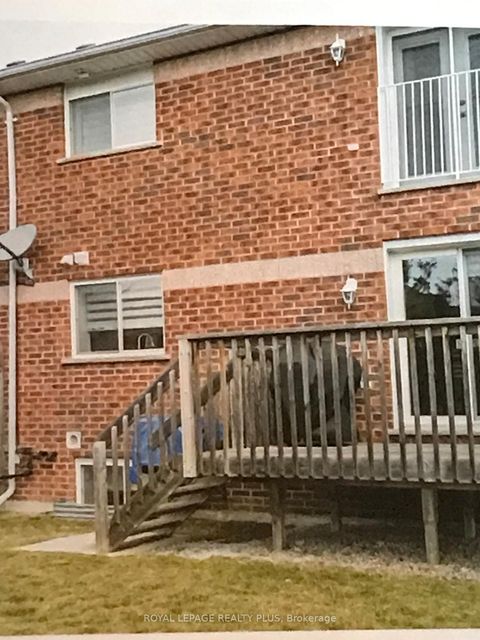 Photo 23 at 12 - 358 Little Avenue, Painswick North, Barrie