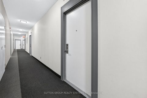 Photo 7 at 734 - 15 James Finlay Way, CFB, Toronto