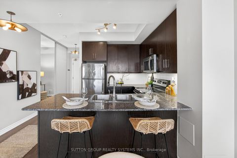 Photo 10 at 734 - 15 James Finlay Way, CFB, Toronto