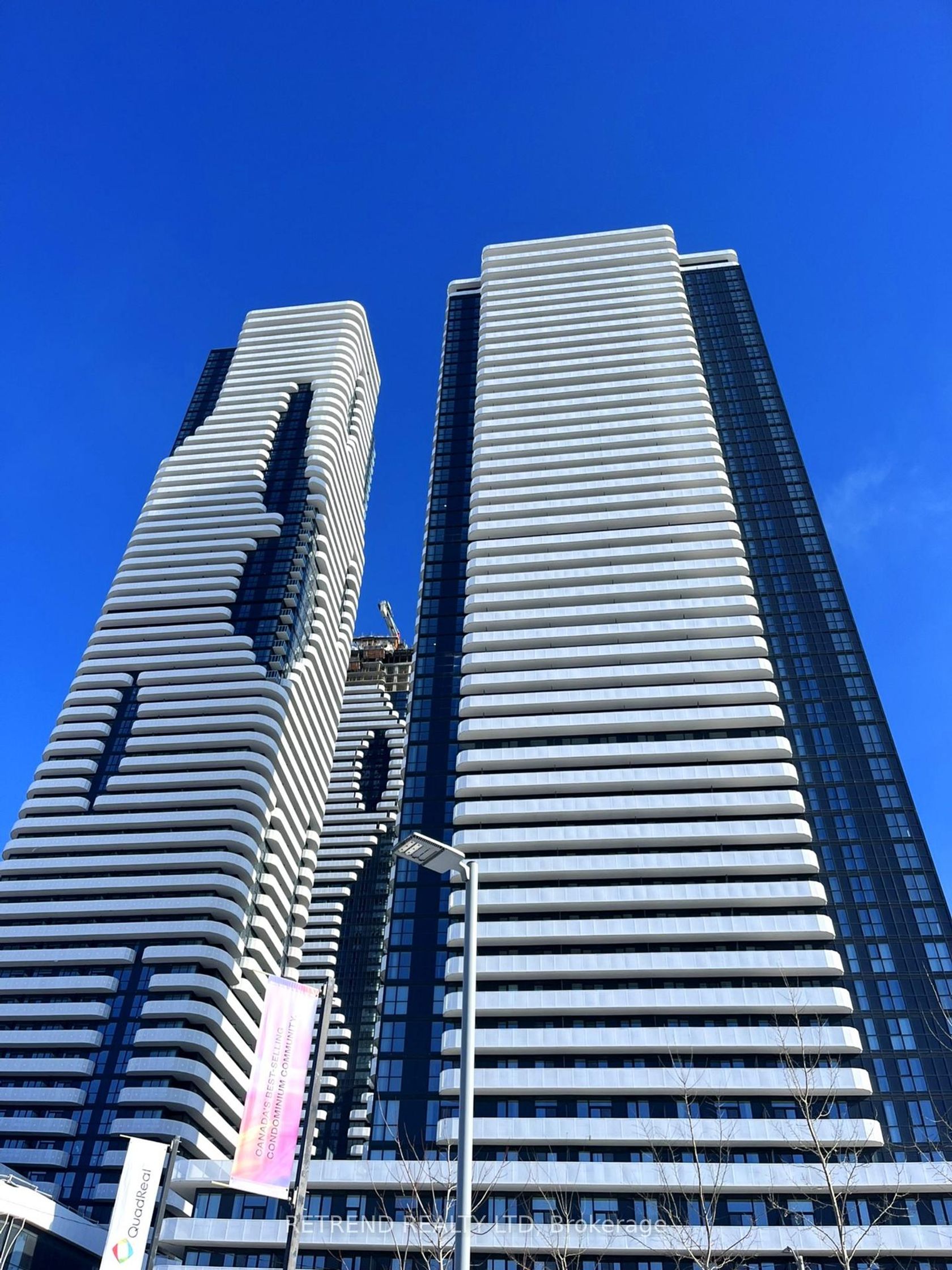 1709 - 195 Commerce Street, Vaughan Corporate Centre, Vaughan by Loree Meneguzzi Real Estate 1709 - 195 Commerce Street, Vaughan Corporate Centre, Vaughan