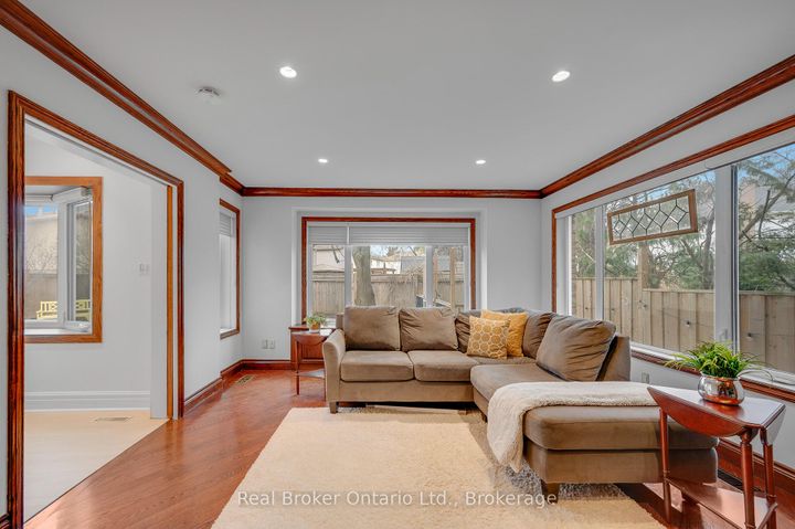 Photo 22 at 6366 Miller's Grove, Meadowvale, Mississauga