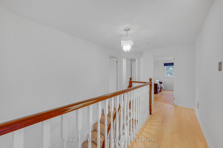 Photo 36 at 6366 Miller's Grove, Meadowvale, Mississauga