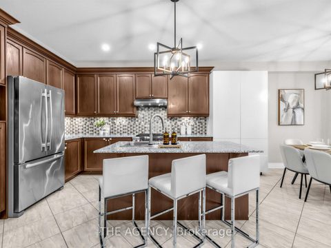 Photo 18 at 22 Andreeta Drive, Kleinburg, Vaughan