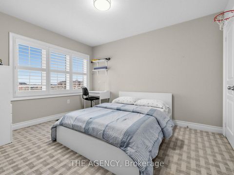 Photo 28 at 22 Andreeta Drive, Kleinburg, Vaughan