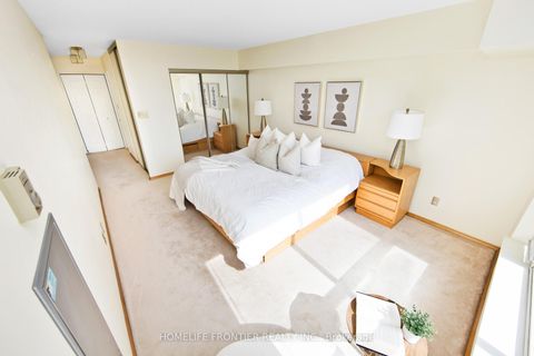 Photo 13 at 440 - 22 Southport Street, Swansea, Toronto