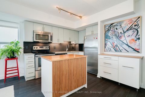 Photo 4 at 611 - 3520 Danforth Avenue, Oakridge, Toronto