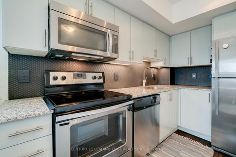 Photo 5 at 611 - 3520 Danforth Avenue, Oakridge, Toronto