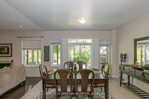 Photo 16 at 44 Madison Avenue, Oak Ridges, Richmond Hill