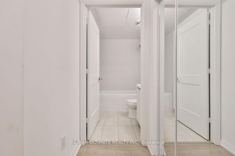 Photo 3 at 515 - 8 WIDMER Street, Waterfront Communities C1, Toronto