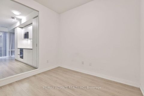 Photo 7 at 515 - 8 WIDMER Street, Waterfront Communities C1, Toronto