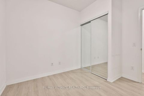 Photo 10 at 515 - 8 WIDMER Street, Waterfront Communities C1, Toronto