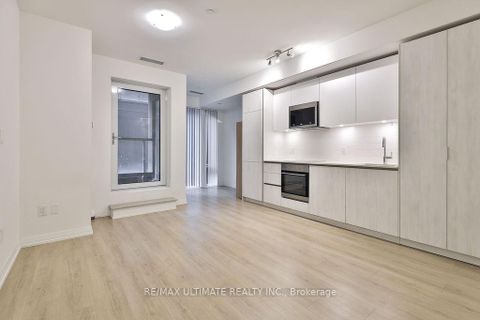 Photo 13 at 515 - 8 WIDMER Street, Waterfront Communities C1, Toronto