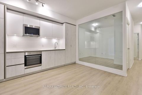 Photo 14 at 515 - 8 WIDMER Street, Waterfront Communities C1, Toronto