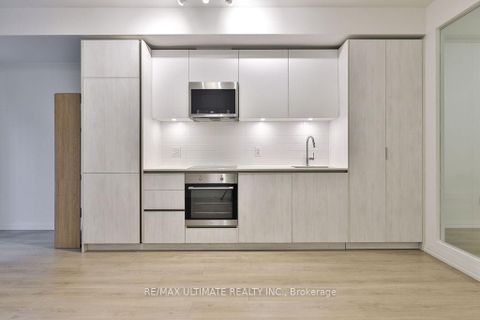 Photo 16 at 515 - 8 WIDMER Street, Waterfront Communities C1, Toronto