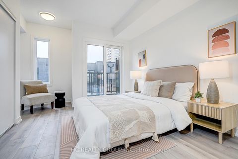 Photo 21 at 27 - 3079 Pharmacy Avenue, L'Amoreaux, Toronto