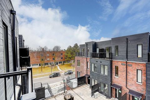 Photo 26 at 27 - 3079 Pharmacy Avenue, L'Amoreaux, Toronto