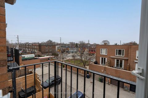 Photo 34 at 23 East York Avenue, Broadview North, Toronto